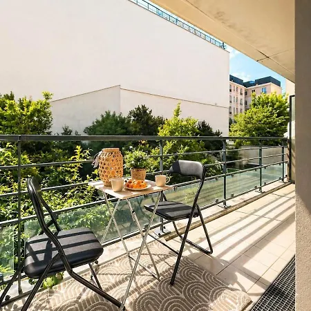 Appartamento Bright With Balcony, Downtown